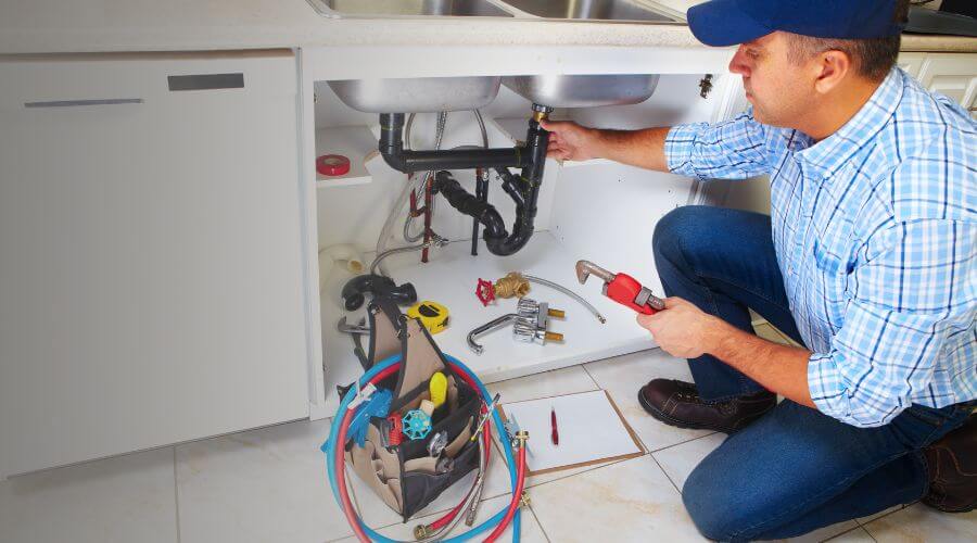 Professional water heater repair in Hamlin, TX